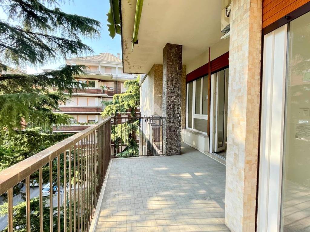 Appartamento in vendita a Udine viale Ungheria, 48, terrazzo, zona servita, cantina #finsubito richiedi mutuo fino 100%