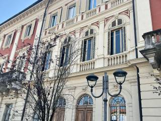 Ufficio in in affitto da privato a vercelli piazza pietro pajetta, 5