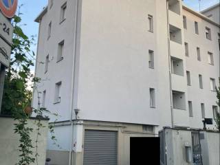 Garage in affitto a bergamo via giovanni segantini, 6