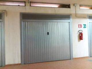 Garage in vendita a san vito dei normanni via san donato