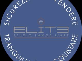 Magazzino in affitto ad ancona 