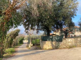 Terreno residenziale in vendita a casaprota via capo le case