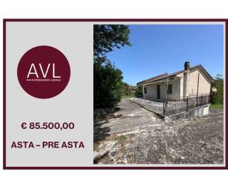 Villa all'asta ad arce via marzi