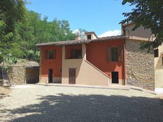 Villa bifamiliare in in vendita da privato a terranuova bracciolini frazione montemarciano, 55