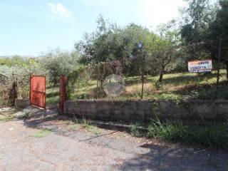 Terreno agricolo in vendita a fara in sabina via francesco petrarca, 1