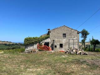 Colonica in in vendita da privato a fermo contrada storno, 8