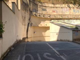 Garage in affitto a roma via pietro de cristofaro, 55