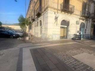 Negozio in affitto a cosenza corso giuseppe mazzini