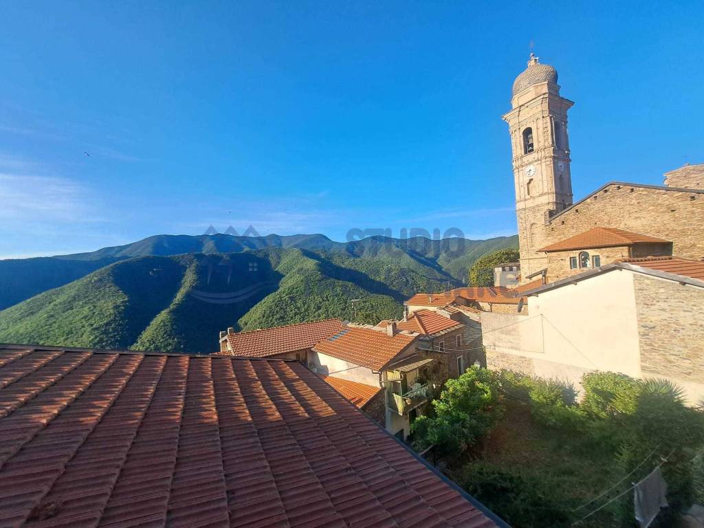 appartamento in vendita a Molini di Triora in zona Andagna