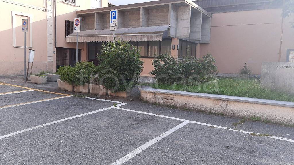 immagine annuncio 1 di 4