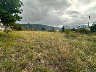 Terreno residenziale in vendita a rocca di mezzo colle belvedere