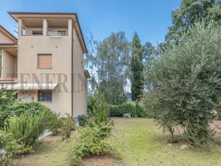 Villa bifamiliare in vendita ad arezzo strada comunale di cincelli