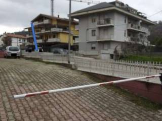 Posto auto in vendita a teramo piano della lenta, ss81