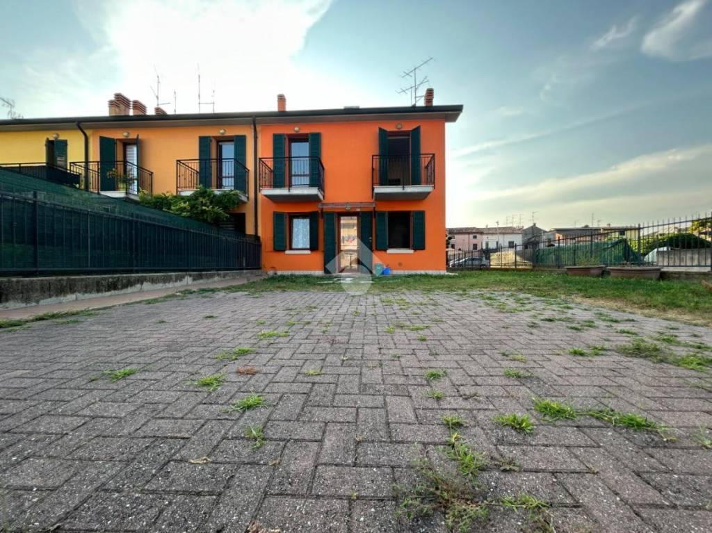 immagine annuncio 1 di 15