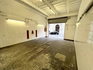 Garage in affitto a trieste via andrea palladio, 1