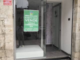 Negozio in vendita a barletta corso vittorio emanuele ii, 34