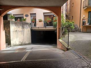 Garage in affitto a omegna via giuseppe mazzini