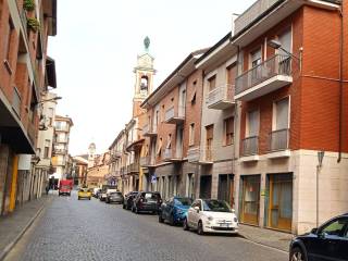 Negozio in in affitto da privato a canale via roma, 103