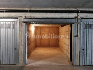 Garage in affitto a bergamo circonvallazione paltriniano, 105