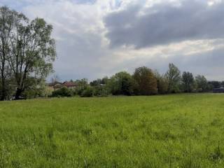 Terreno agricolo in vendita a monguzzo via campi