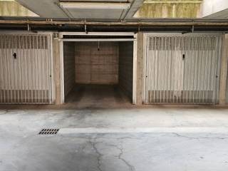 Garage in affitto a viadana via villa santa maria, 71