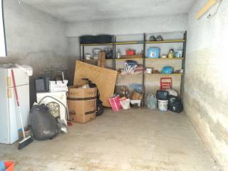 Garage in vendita a falcone via giovanni verga, 1