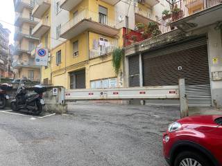 Garage in vendita a salerno 