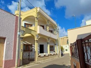 Villa bifamiliare in vendita a castrignano del capo piazza umberto i, 3