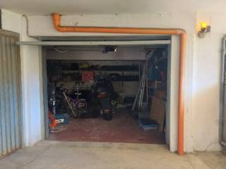 Garage in vendita a san lorenzo al mare via pietrabruna, 53