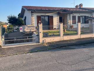 Villa in in vendita da privato a basiano via andrea mantegna, 7