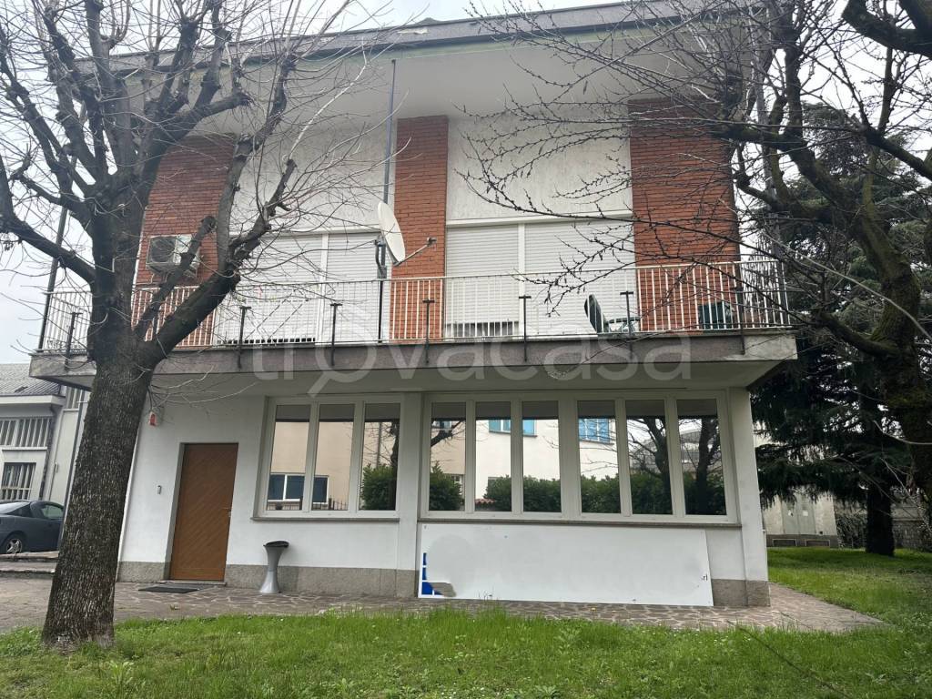 immagine annuncio 1 di 13