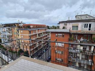 Appartamento in in vendita da privato a napoli viale colli aminei, 279