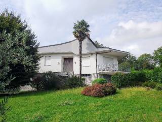 Villa in vendita a besozzo via beato nicone besozzi