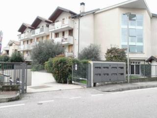 Posto auto in vendita a cardano al campo via montecchio, 45/c