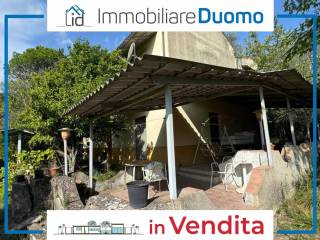 Villa in vendita a ceppaloni via provinciale-beltiglio