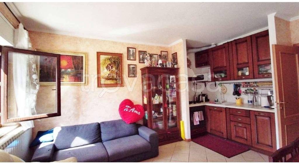 immagine annuncio 1 di 12