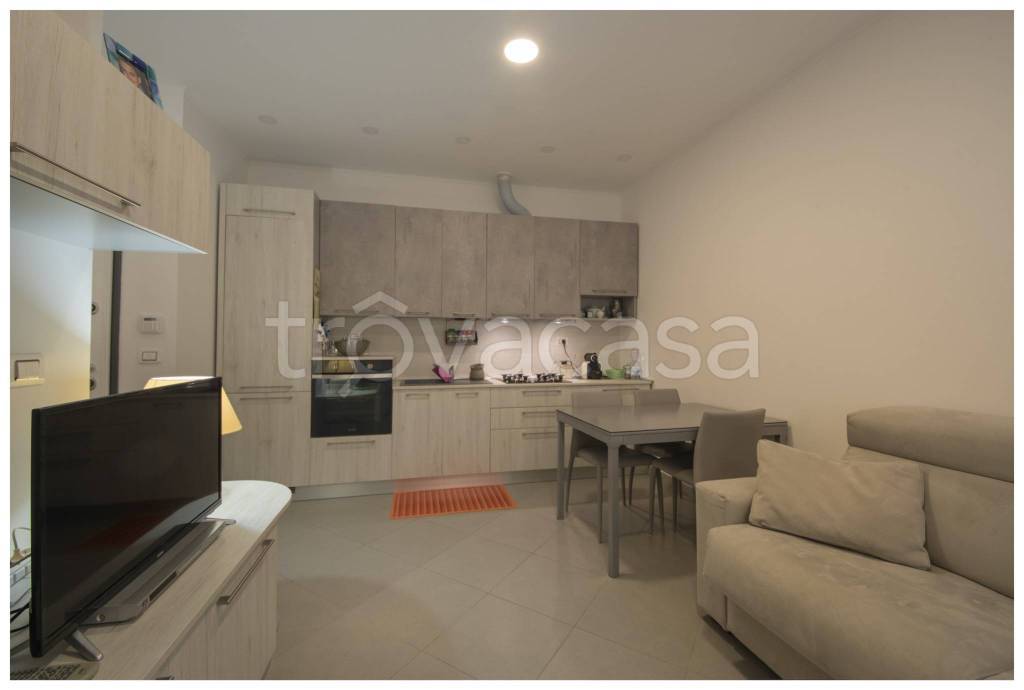 immagine annuncio 1 di 8