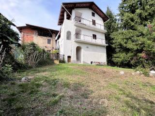 Casa indipendente in vendita ad ailoche località lora