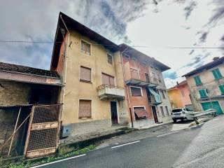 Casa indipendente in vendita a valdilana frazione vico, 69