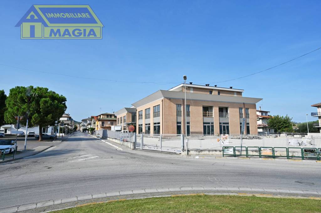 immagine annuncio 1 di 11