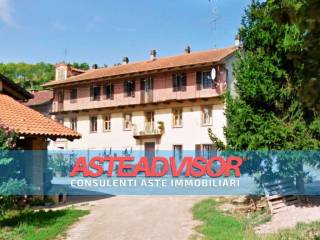 Casa indipendente all'asta a san damiano d'asti borgata valdoisa, 35