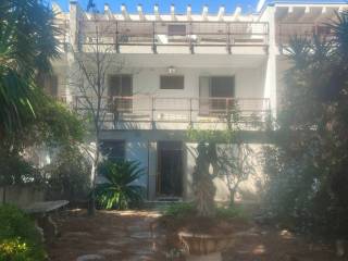 Villa a schiera in vendita a bisceglie viale la testa, 28