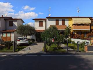 Villa in in vendita da privato a ricengo via gavazo, 29