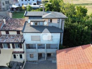 Casa indipendente in vendita a langhirano via della quercia, 10