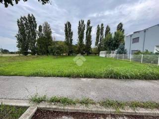 Terreno residenziale in vendita a ravenna via jacques la palisse