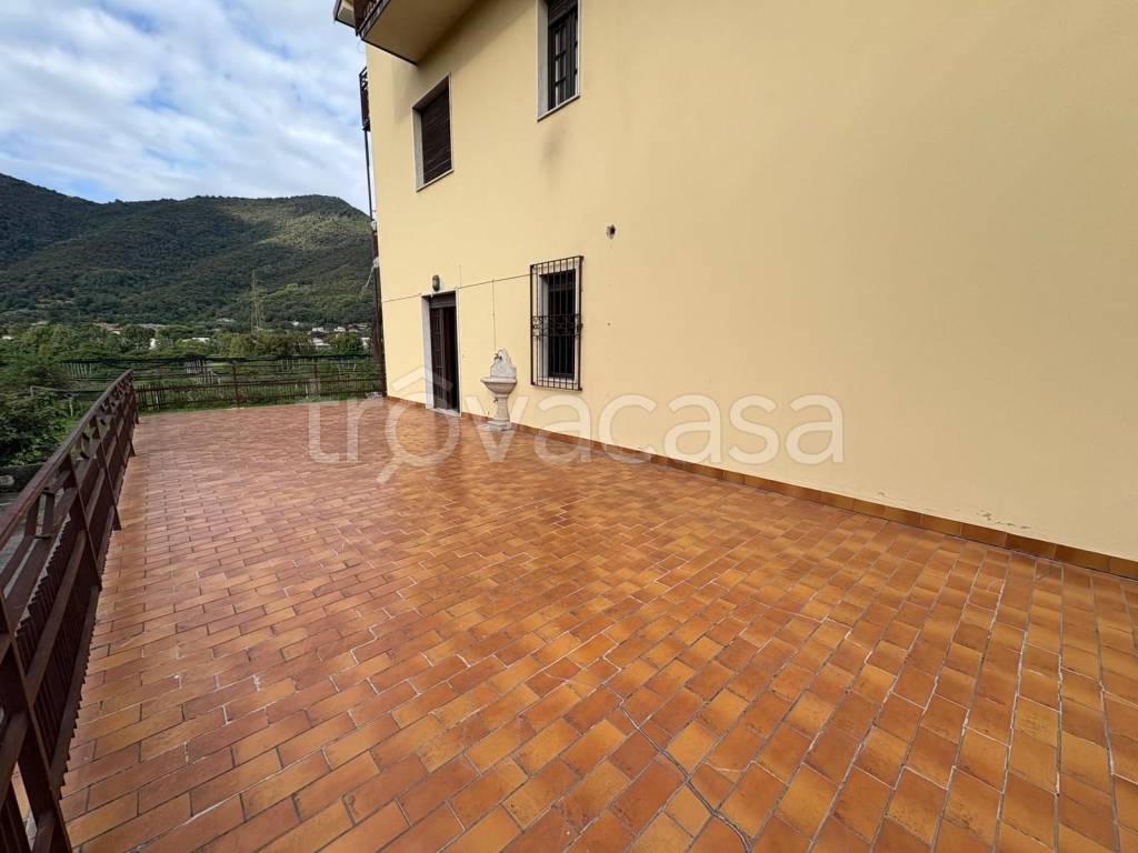 appartamento in vendita a Villa Carcina in zona Carcina