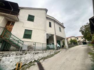 Casa indipendente in vendita a monte san giovanni campano via colle franceschino