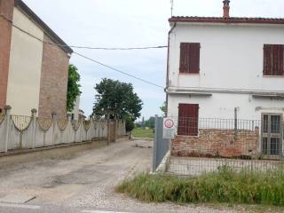 Casa indipendente in vendita a ferrara 