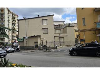 Garage in vendita a castellammare di stabia viale europa, 204