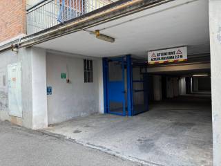 Garage in vendita a piossasco via susa, 15